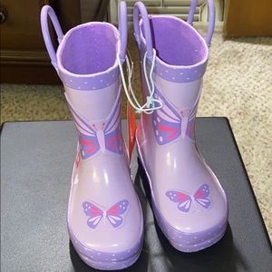 Joe fresh rain boots. 6